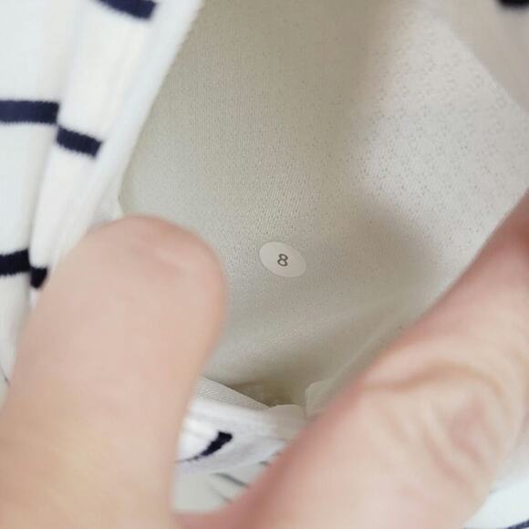 Lululemon Athletica In Stride Full Zip Jacket, in Navy/White, sz 8 - Picture 8 of 14